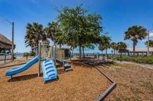 Hudson Beach15