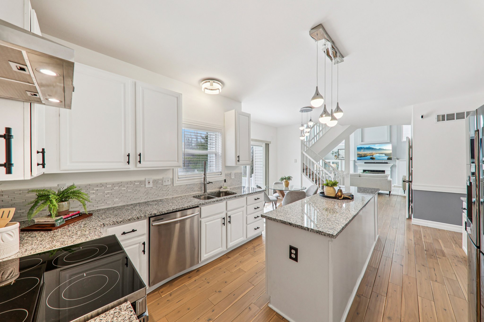 13232 Dartagnan Ct-S0403-025.jpg