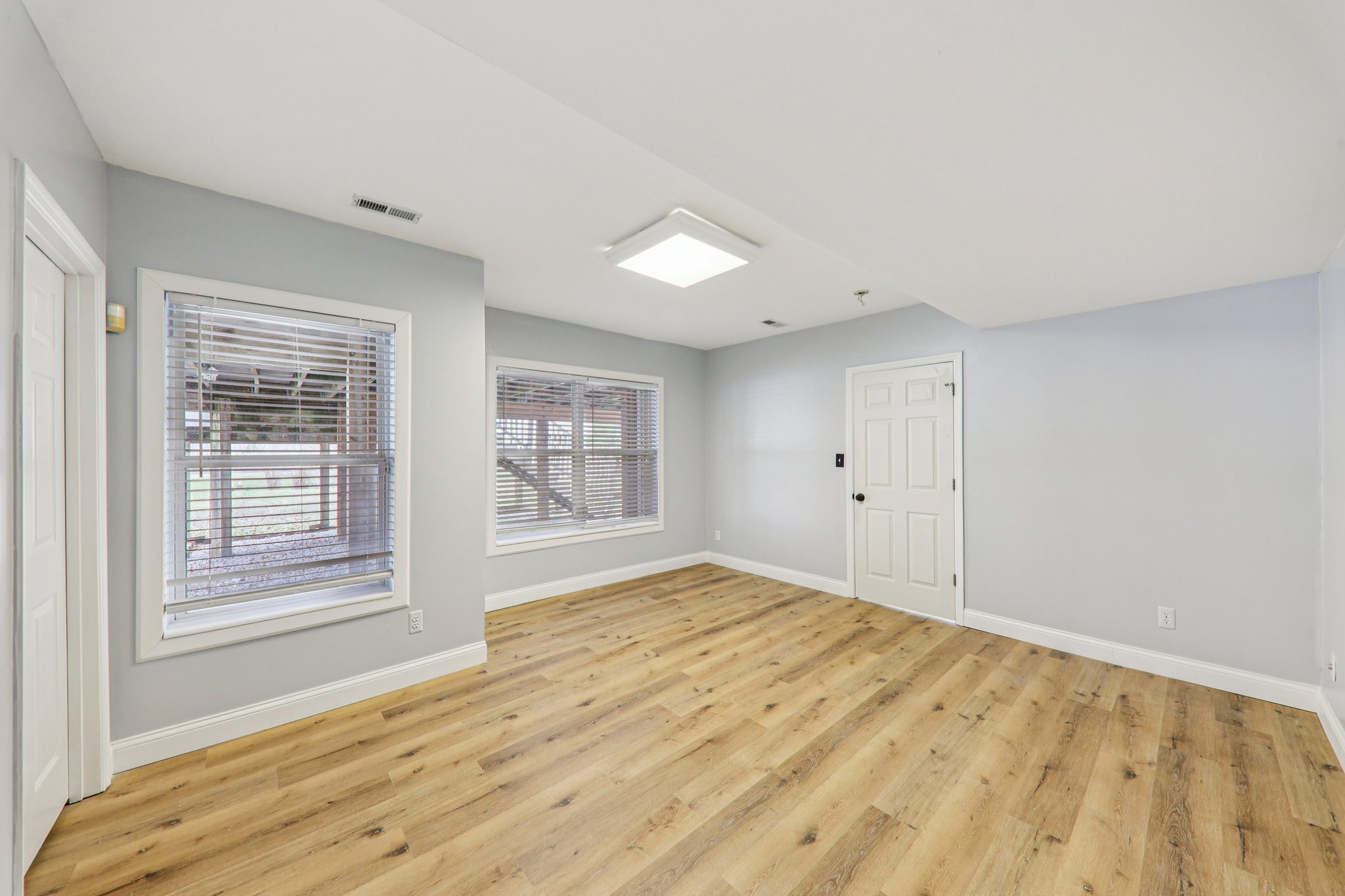 13232 Dartagnan Ct-S0403-051.jpg
