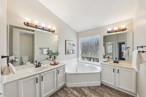 13232 Dartagnan Ct-S0403-040.jpg