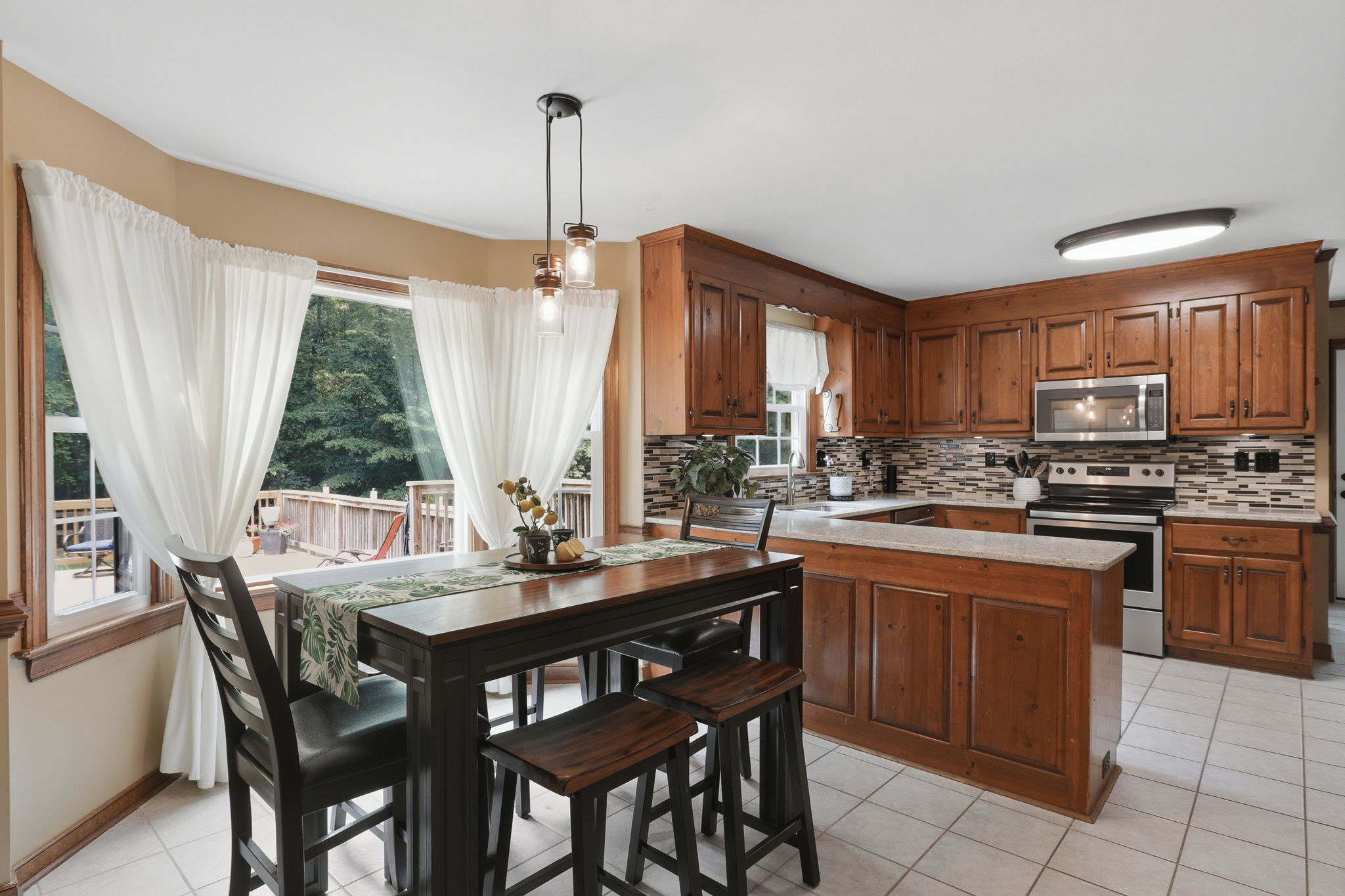 10-Kitchen