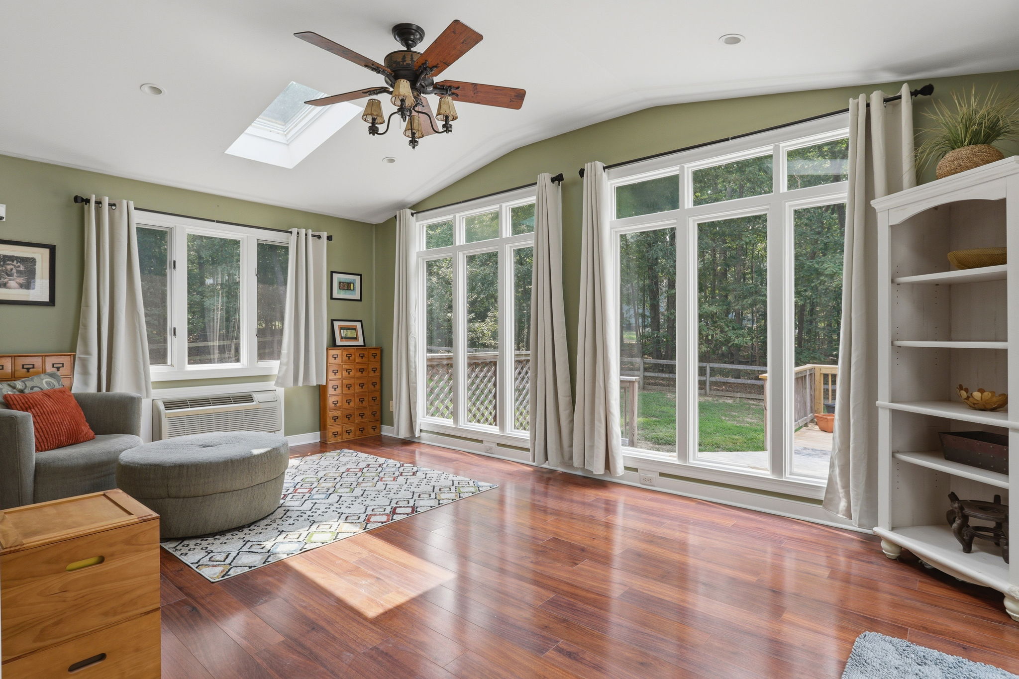 19-Sunroom