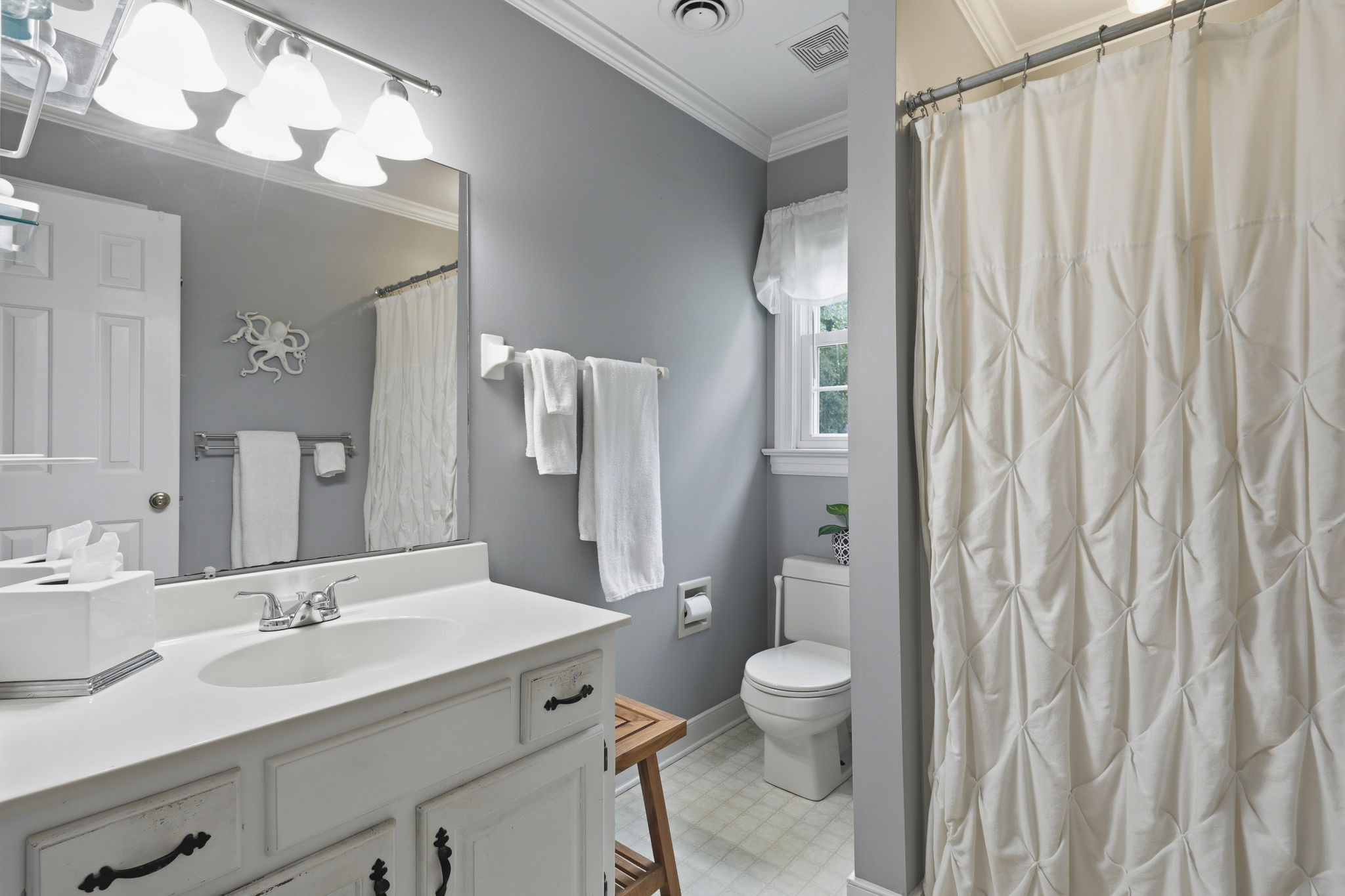 25-Primary Bath