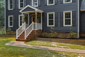 03-Exterior Front