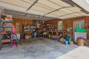37-Garage