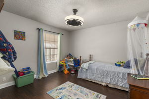  Photo 31