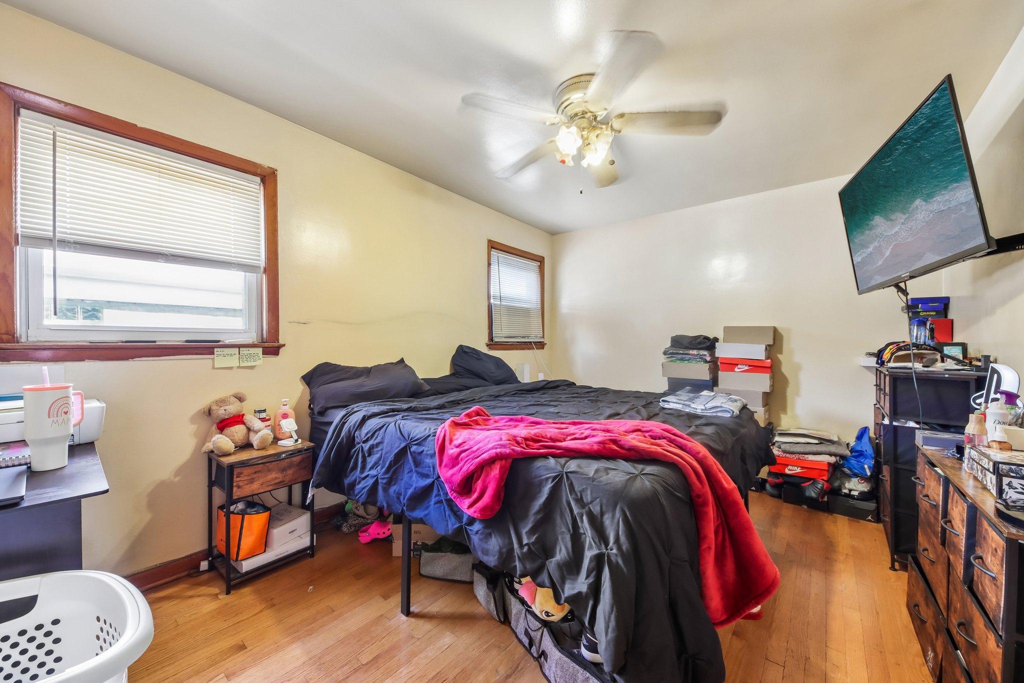 N Laramie Ave 2-S0908-013.jpg