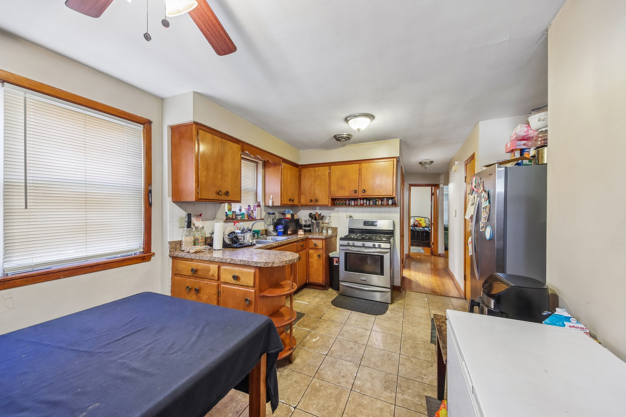 1324 N Laramie Ave Unit B-S0908-009.jpg