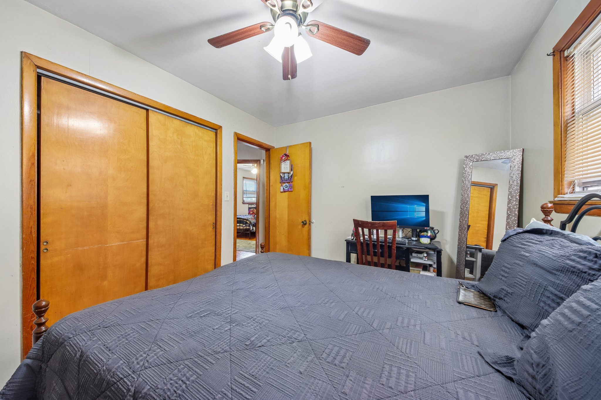 1324 N Laramie Ave Unit B-S0908-017.jpg