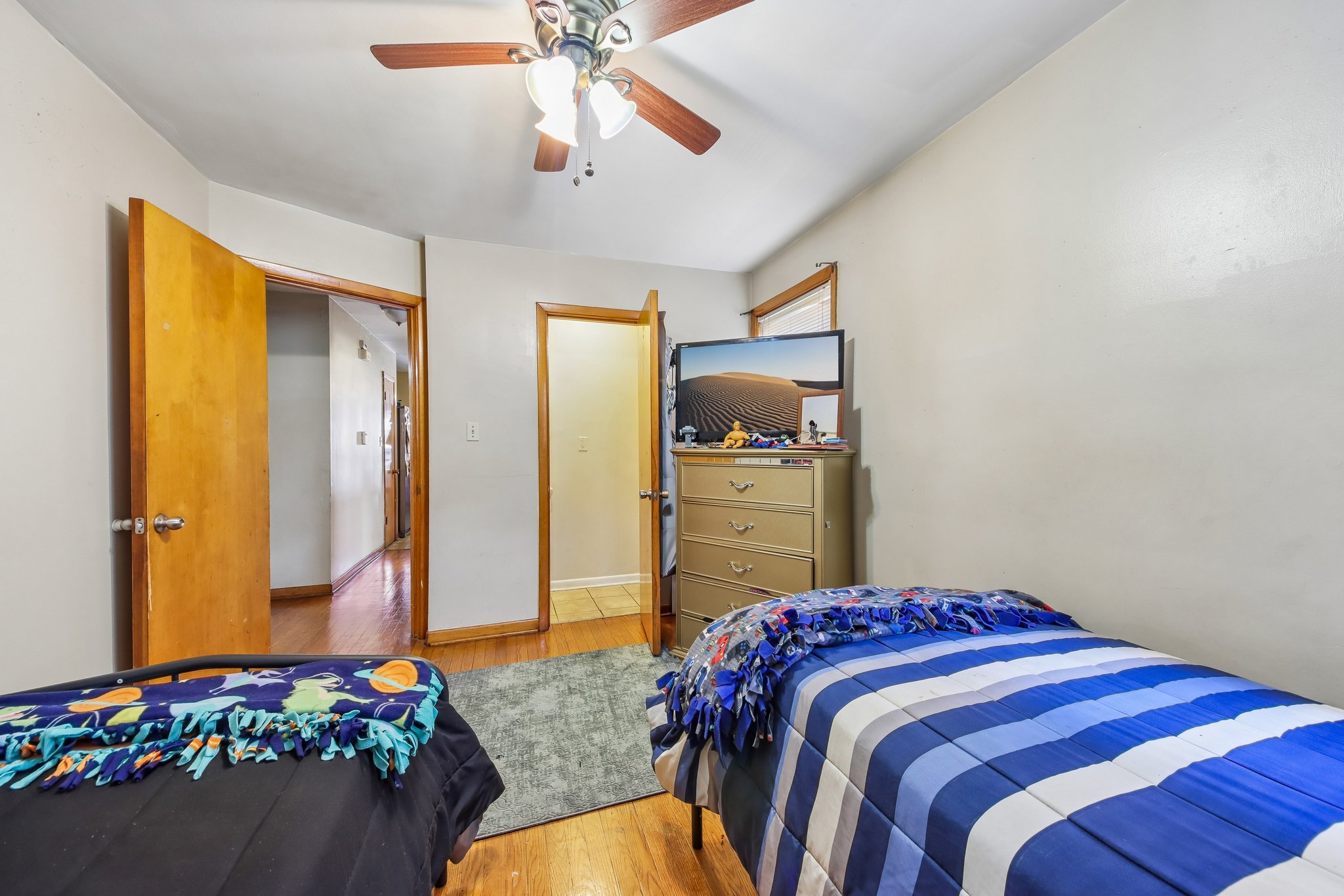 1324 N Laramie Ave Unit B-S0908-020.jpg