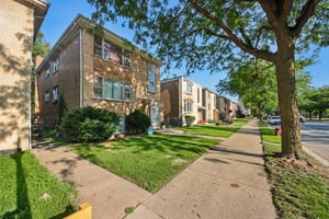 1324 N Laramie Ave Unit A-S0908-003.jpg