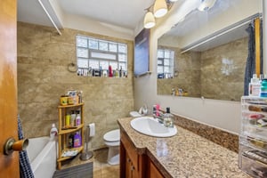 1324 N Laramie Ave Unit B-S0908-012.jpg
