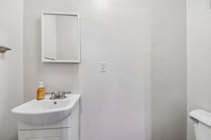 1324 N Laramie Ave Unit B-S0908-018.jpg