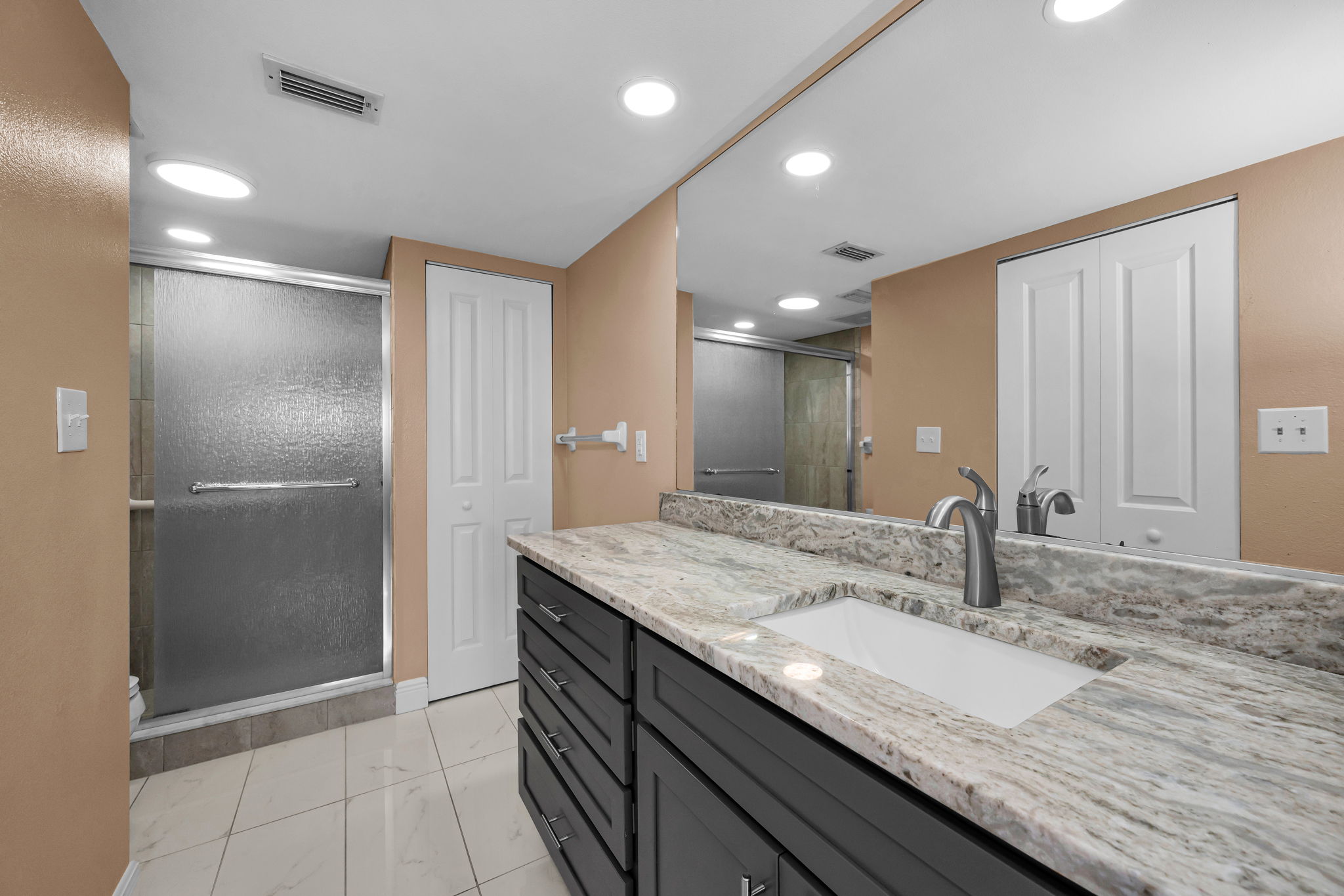 Primary Bathroom1a