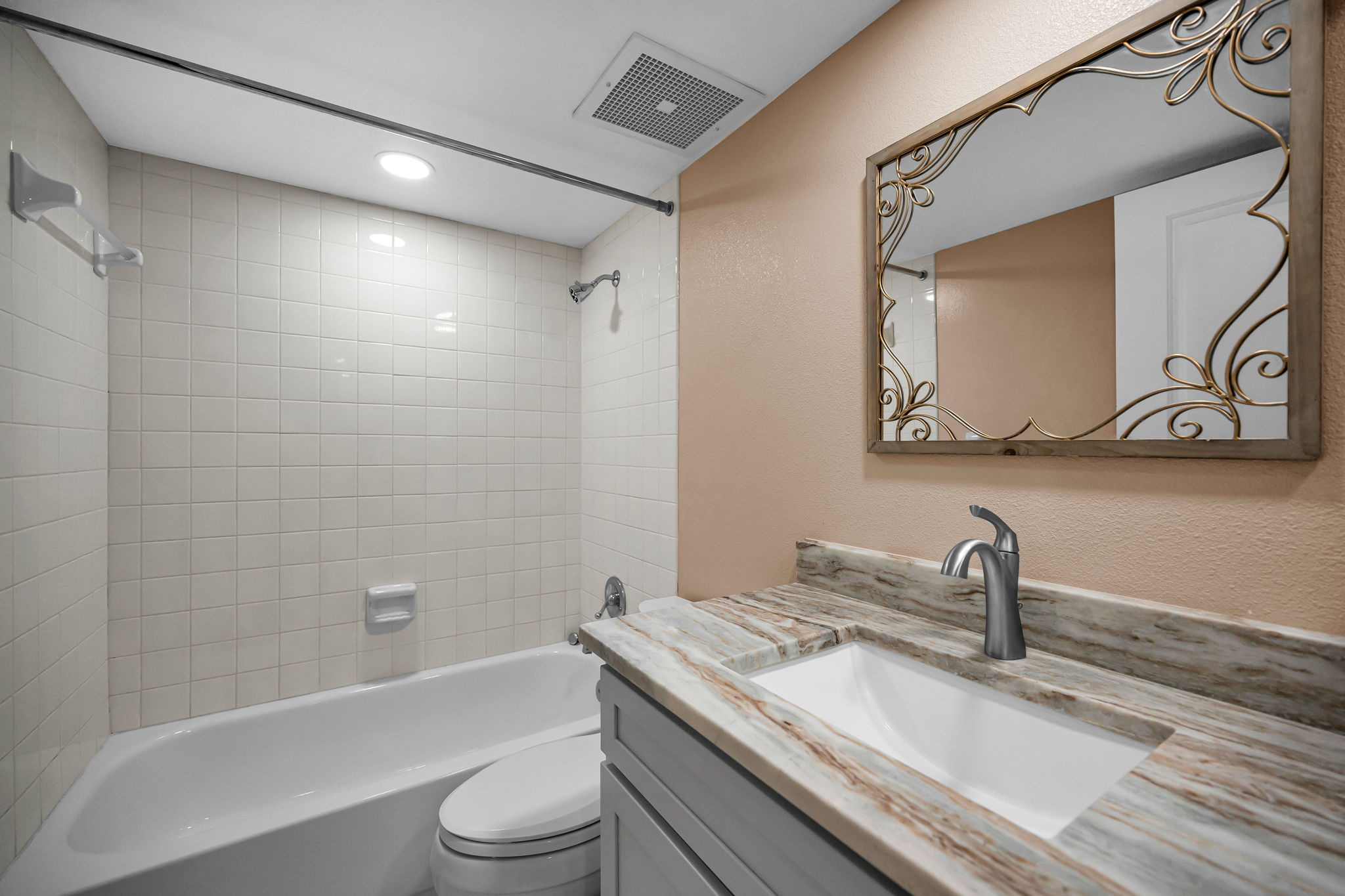 Bathroom2