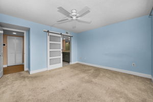 Primary Bedroom1d