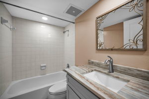 Bathroom2