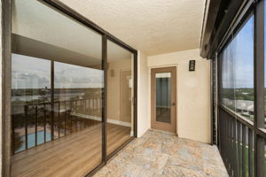 Balcony4