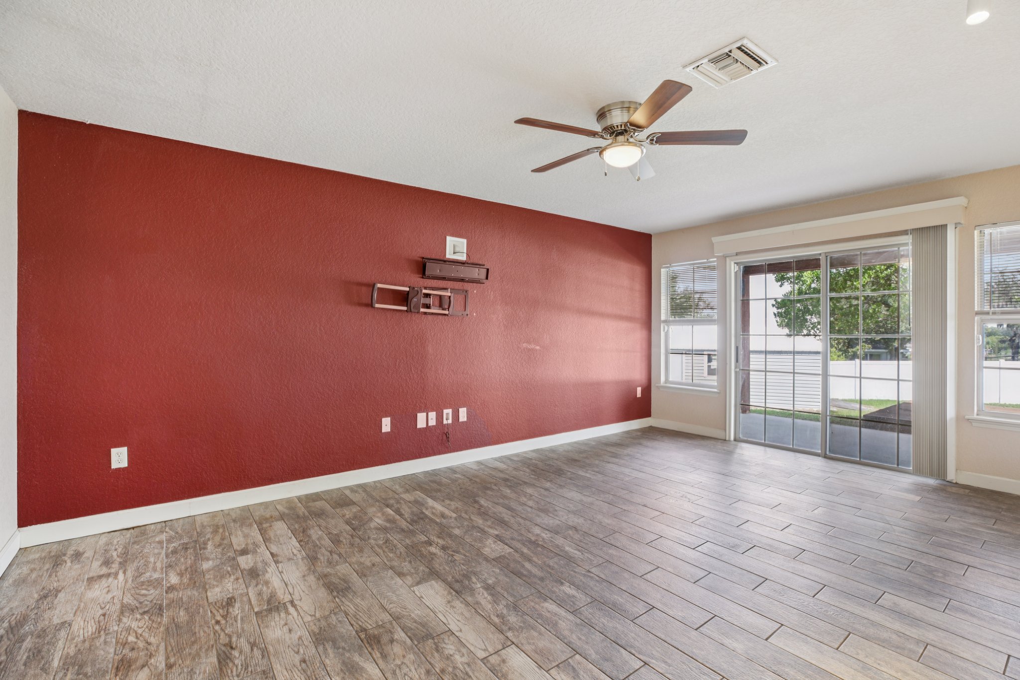 Casa Verde Cir-S1709-007.jpg