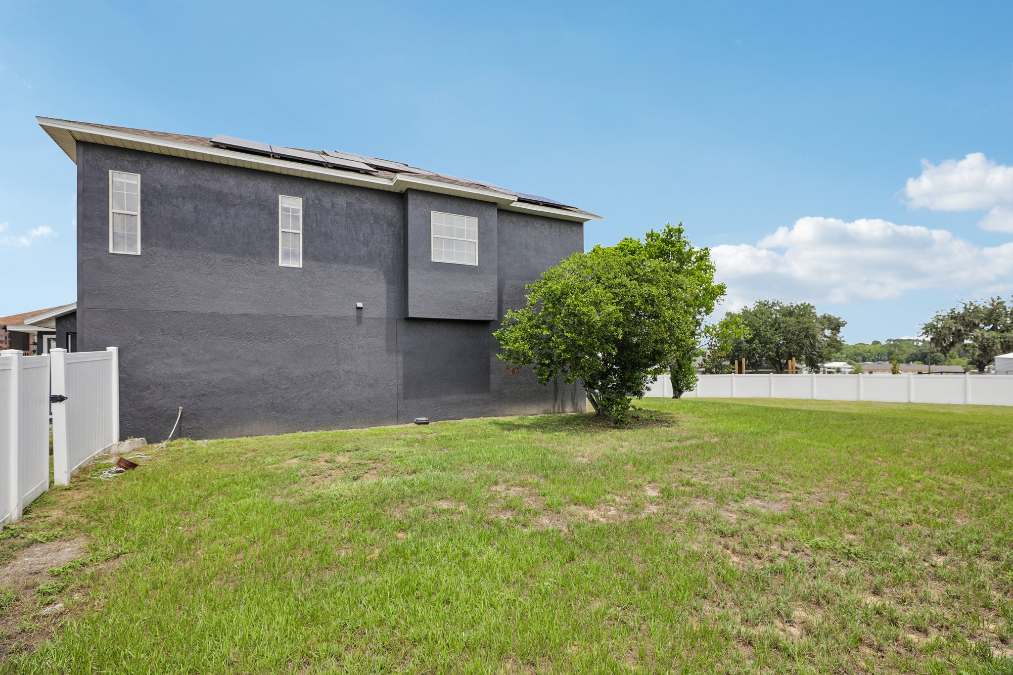 - 13247 Casa Verde Cir-S2406-019.jpg