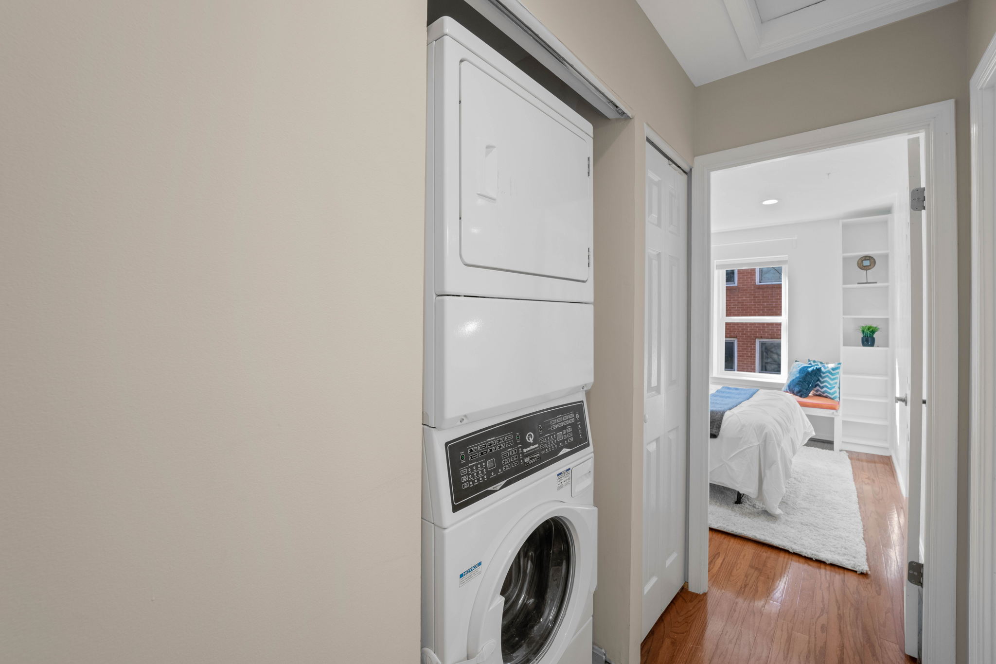 1325 13th St NW, Washington, DC 20005, USA Photo 25