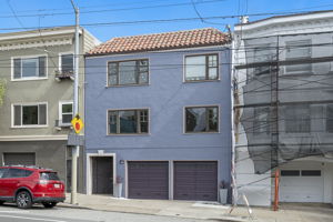  Photo 0
