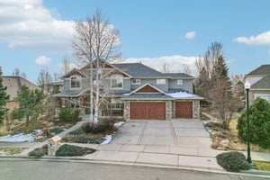 Jade Ln-S1301-001.jpg