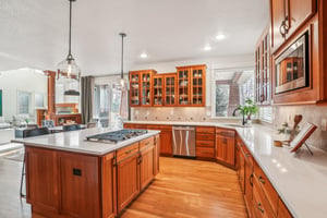 Jade Ln-S1301-029.jpg