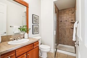 Jade Ln-S1301-043.jpg