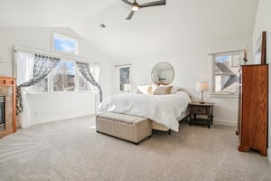 Jade Ln-S1301-044.jpg