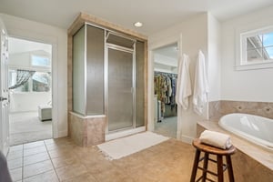 Jade Ln-S1301-076.jpg