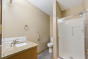  Photo 36