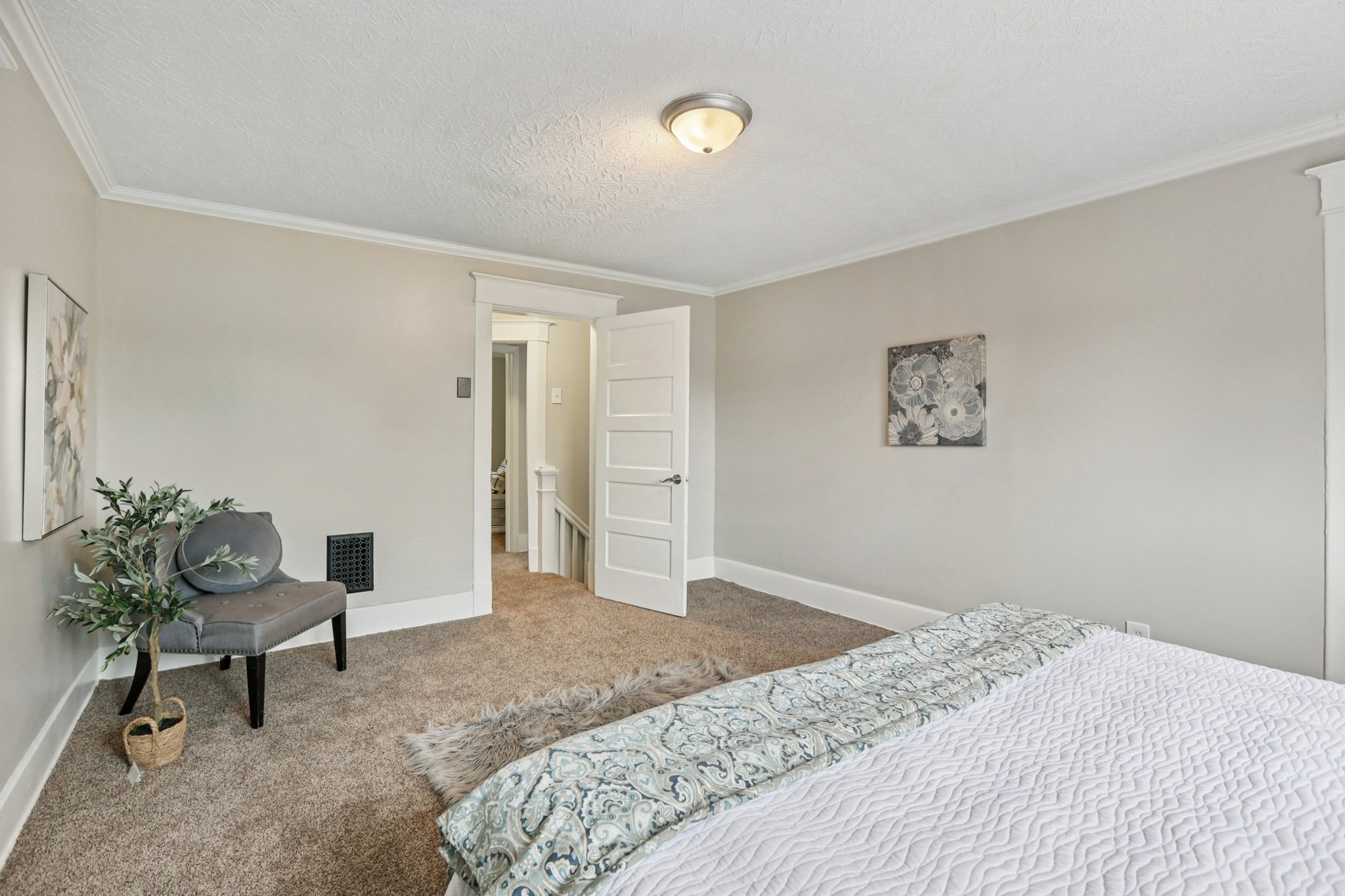 Olive St-S2609-023.jpg