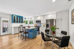 Evanston Dr-S2605-014.jpg