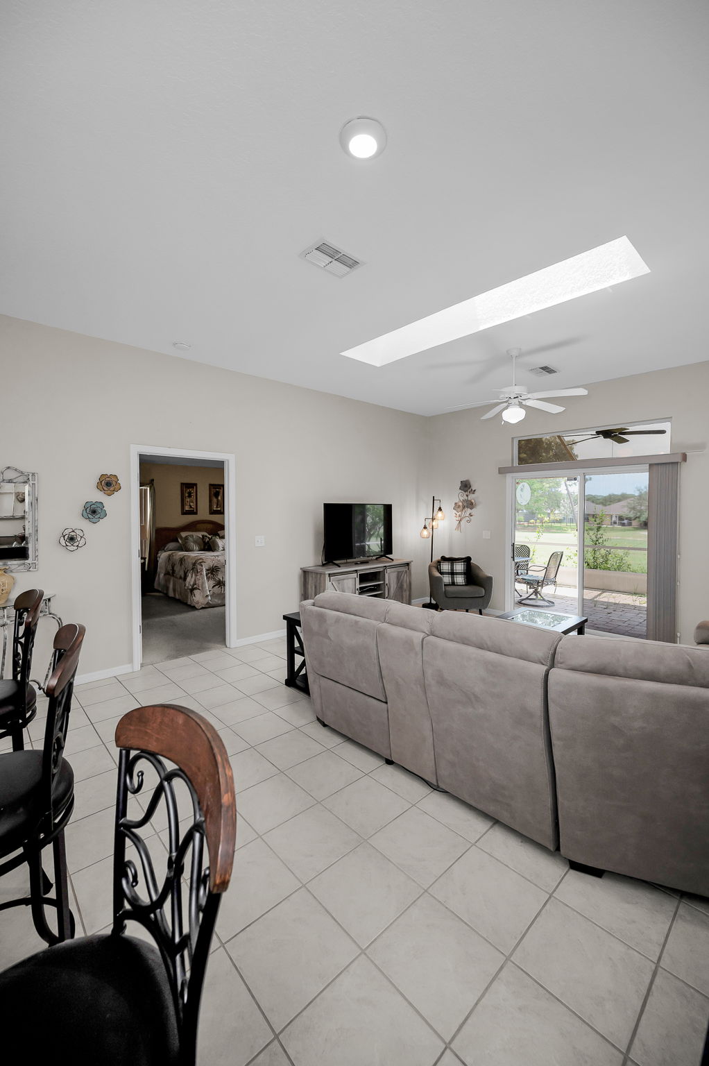 Dining Room3