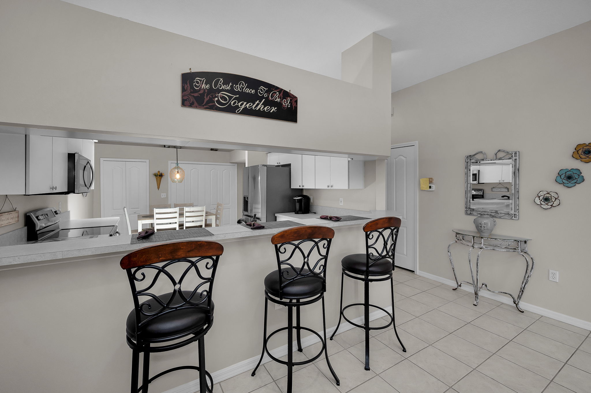 Dining Room4