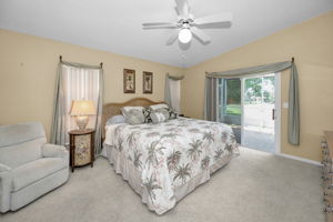 Primary Bedroom1a