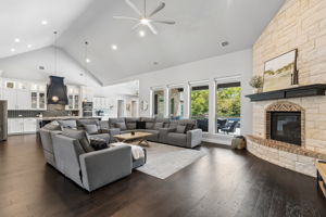 1326Kitchens_026