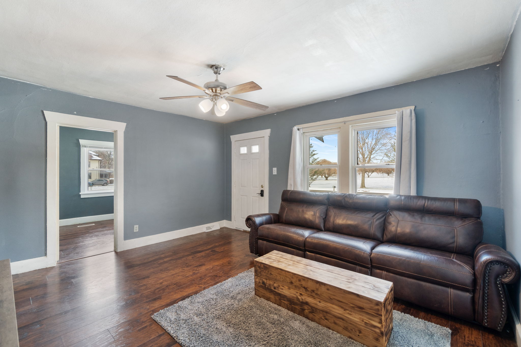 1326 Newell St, Waterloo, IA 50703 Cicada Media Inc