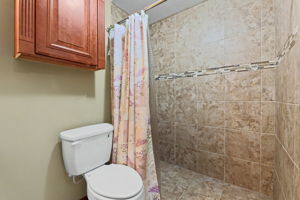  Photo 37