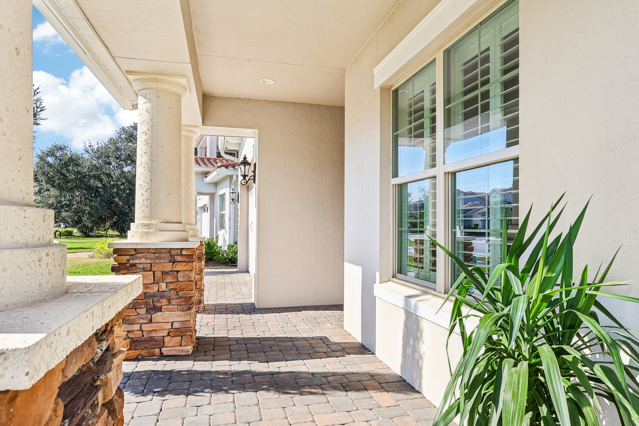 Bromborough Dr-S0612-005.jpg