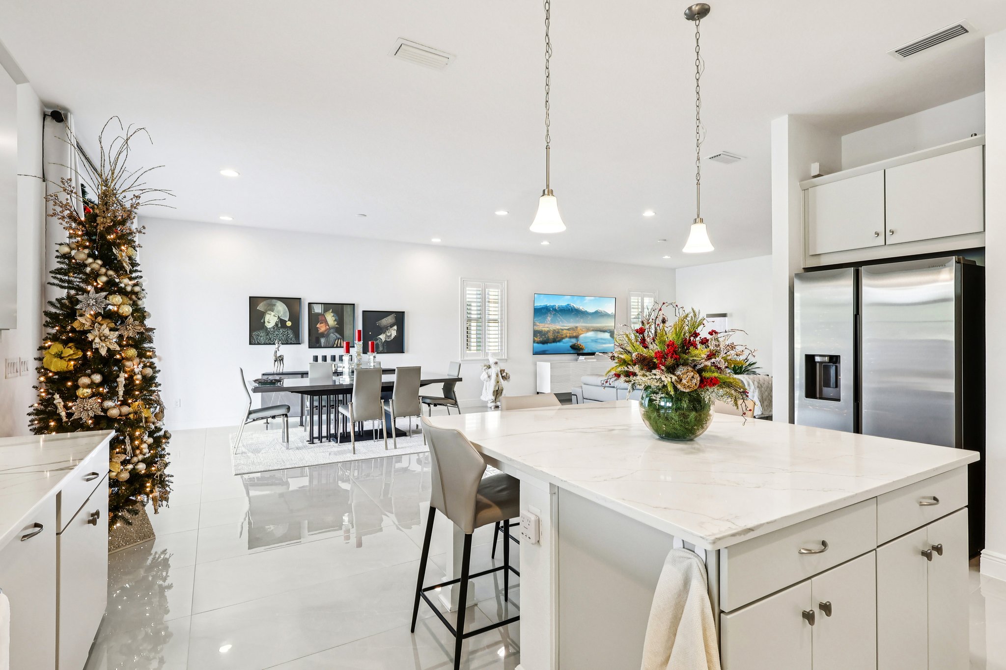 Bromborough Dr-S0612-018.jpg