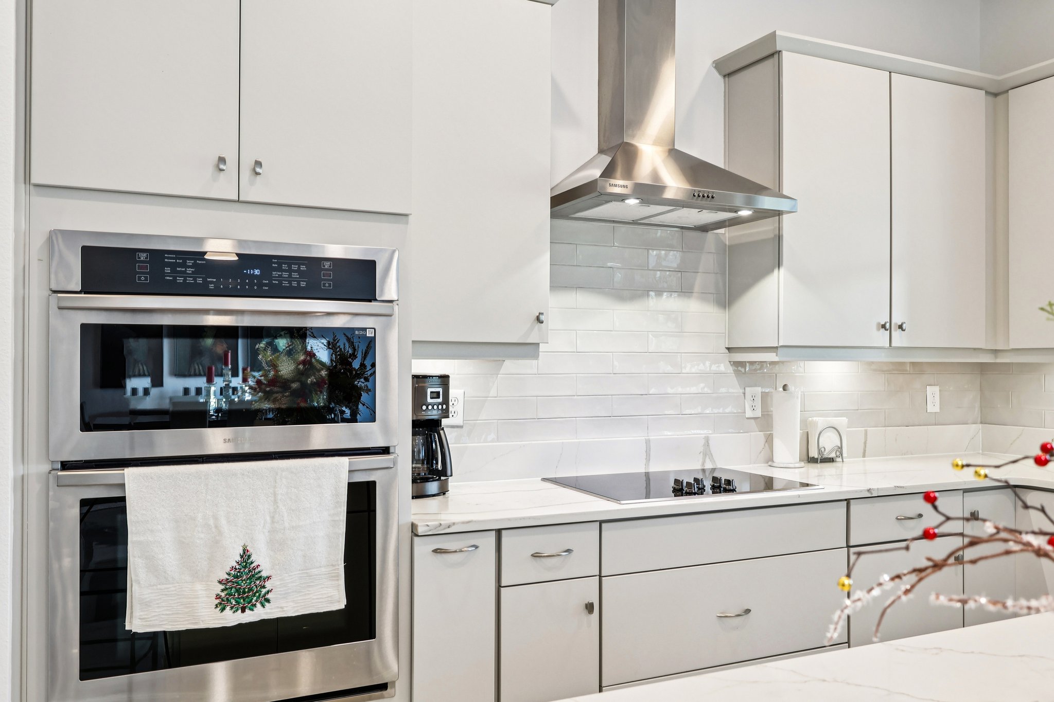 Bromborough Dr-S0612-020.jpg