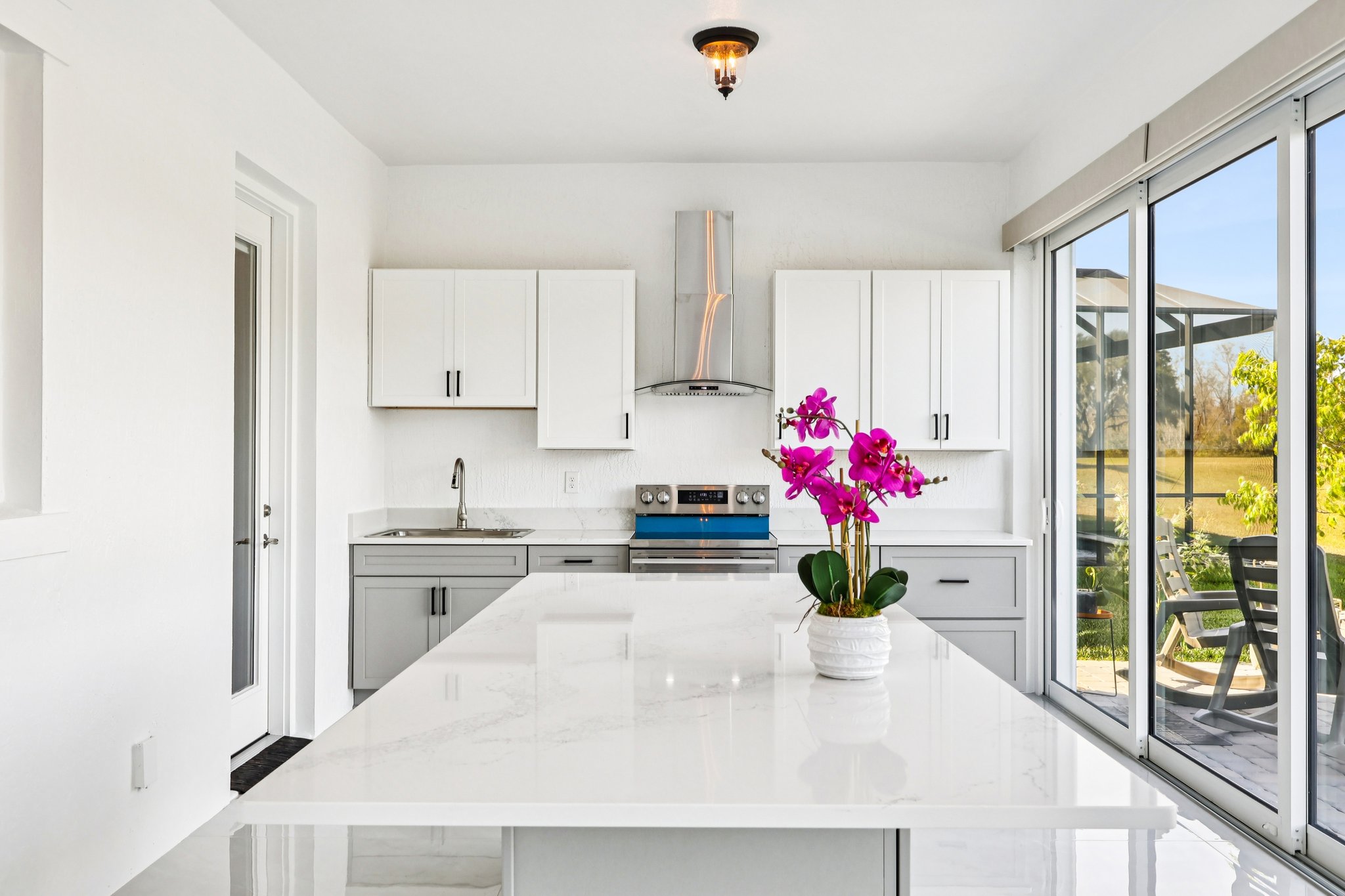 Bromborough Dr-S0612-023.jpg