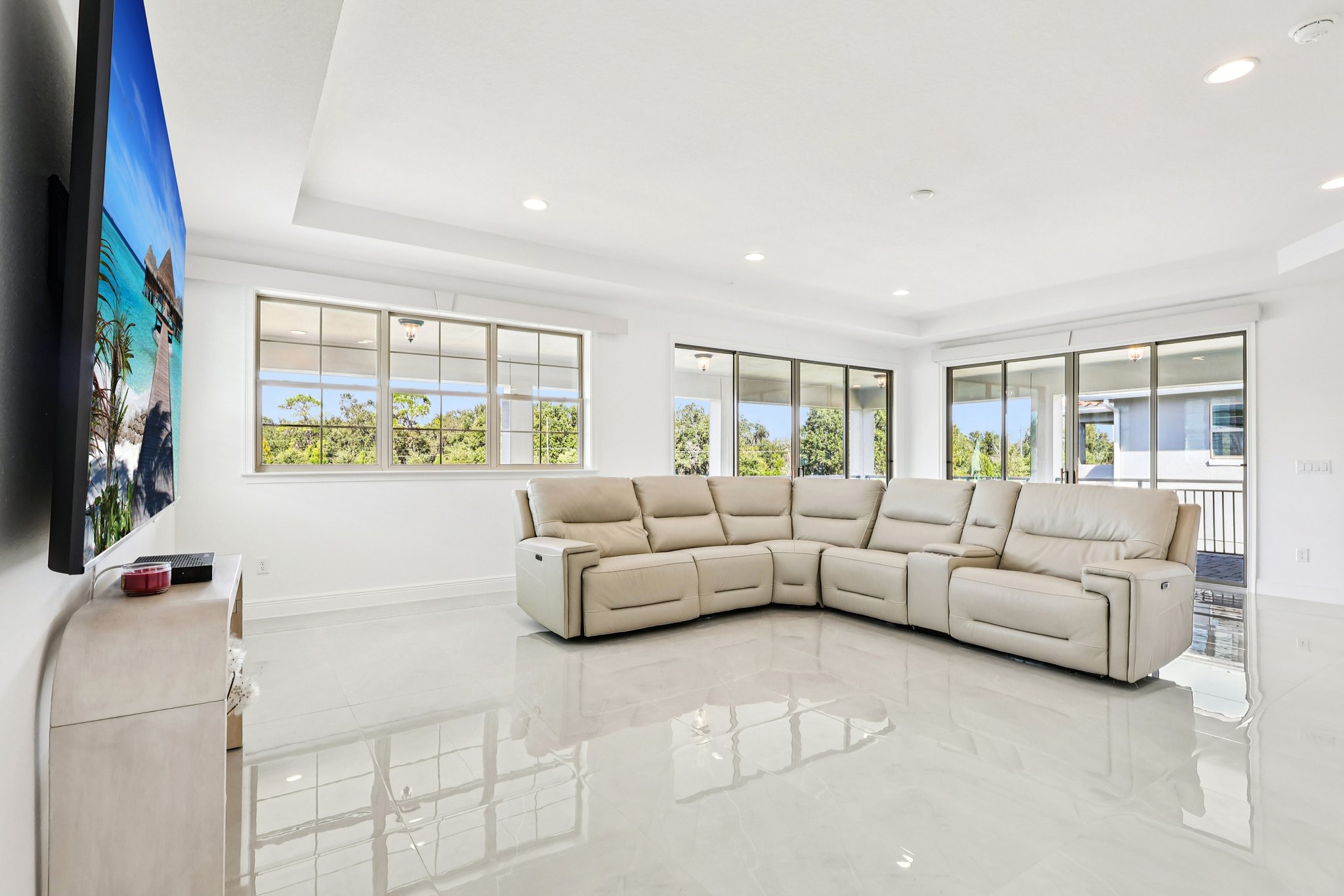 Bromborough Dr-S0612-038.jpg