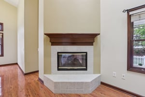 Annapolis Dr-S2409-008.jpg