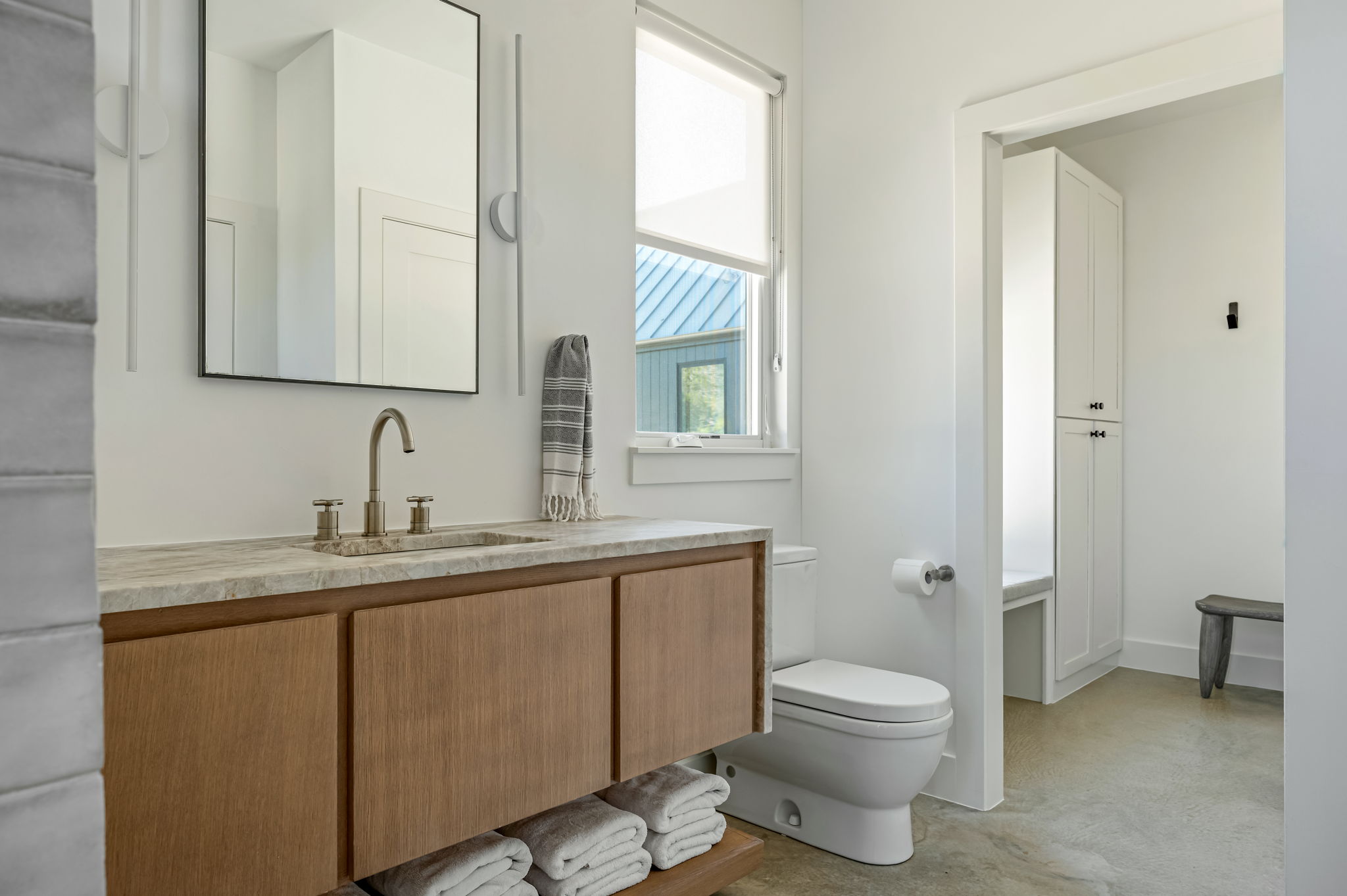  Photo 30