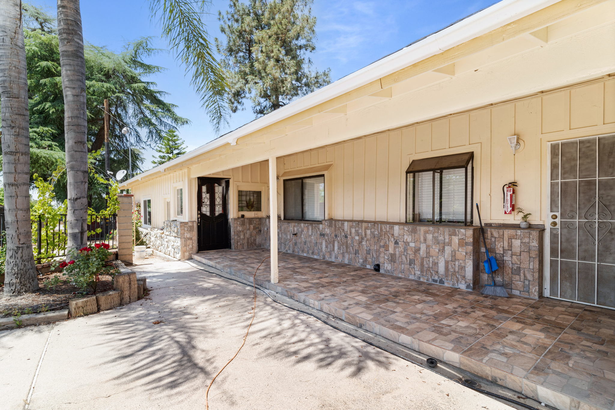 13271 Bryant St, Yucaipa, CA 92399 SoCal Virtual Tours