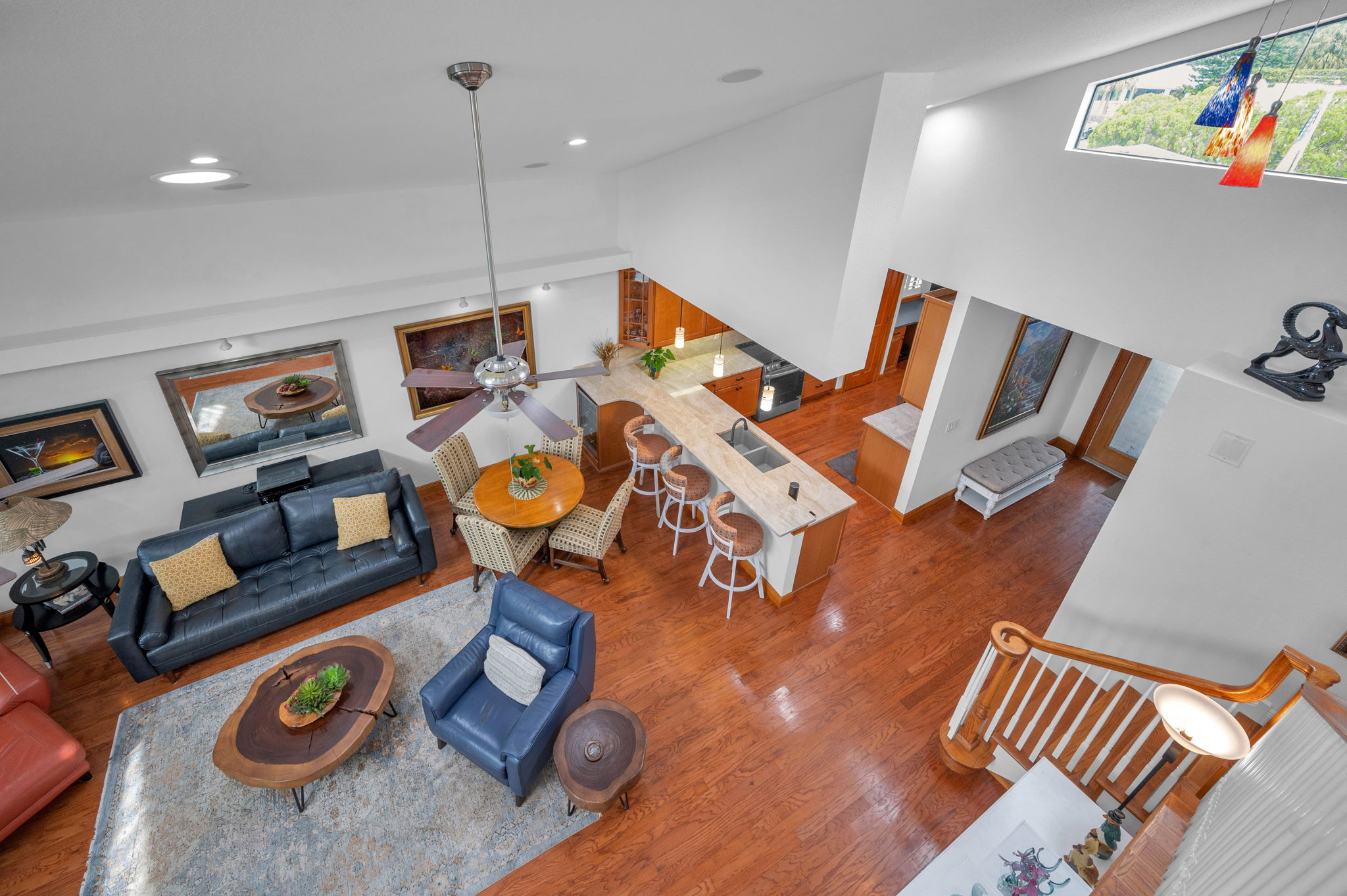 Upper Landing4 View