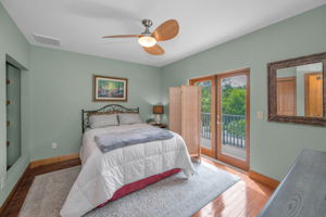 Upper Level Bedroom2